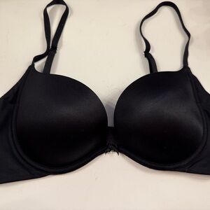 Victoria’s Secret Black Underwire Bra